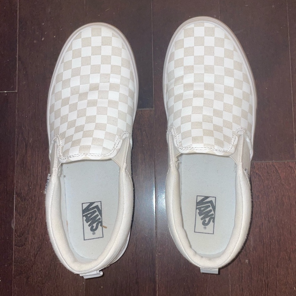 white checkered vans